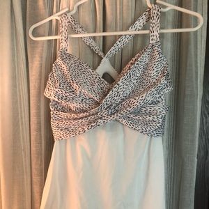 Lululemon top